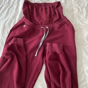 Figs medium tall BURGUNDY maternity scrub joggers!